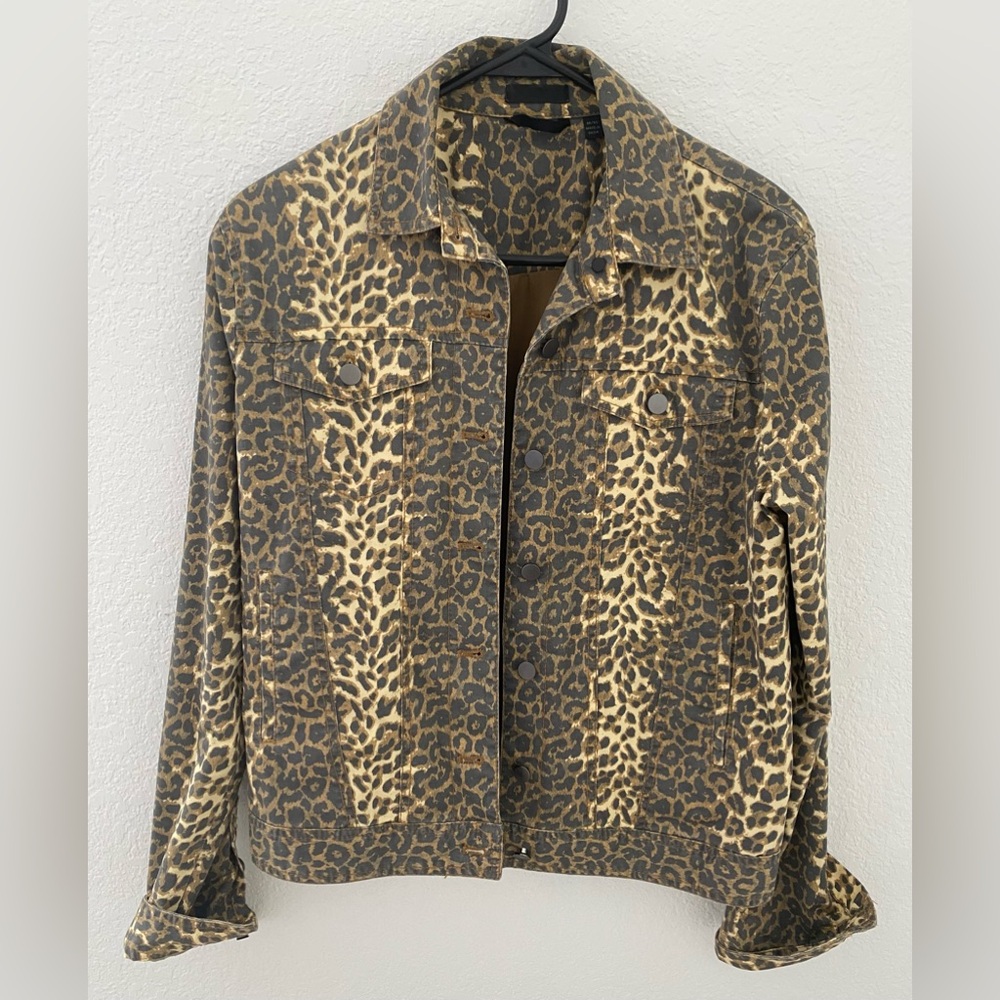 ATM  Anthony Thomas Melillo women’s Leopard Denim jacket. Tan,black,brown Size:M